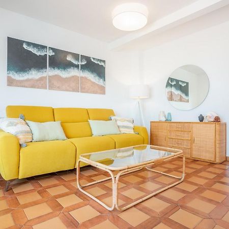 Beach House Cambrils Apartamento En Primera Linea De Playa Exterior photo