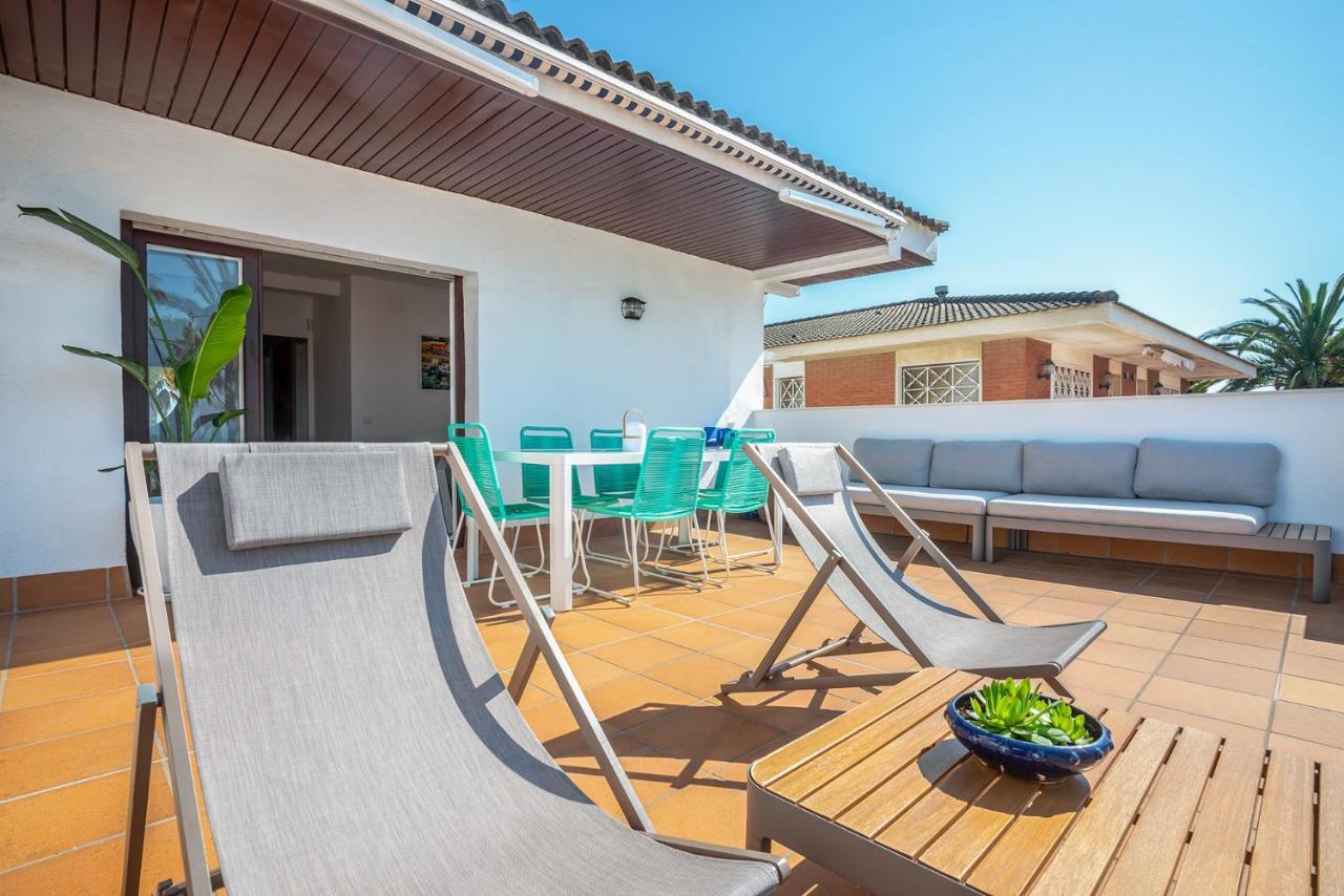 Beach House Cambrils Apartamento En Primera Linea De Playa Exterior photo
