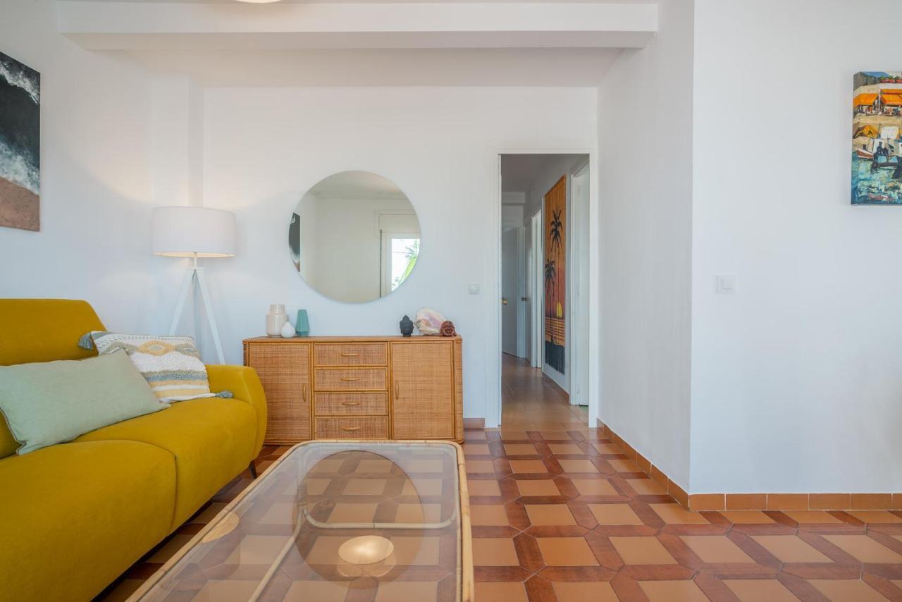 Beach House Cambrils Apartamento En Primera Linea De Playa Exterior photo